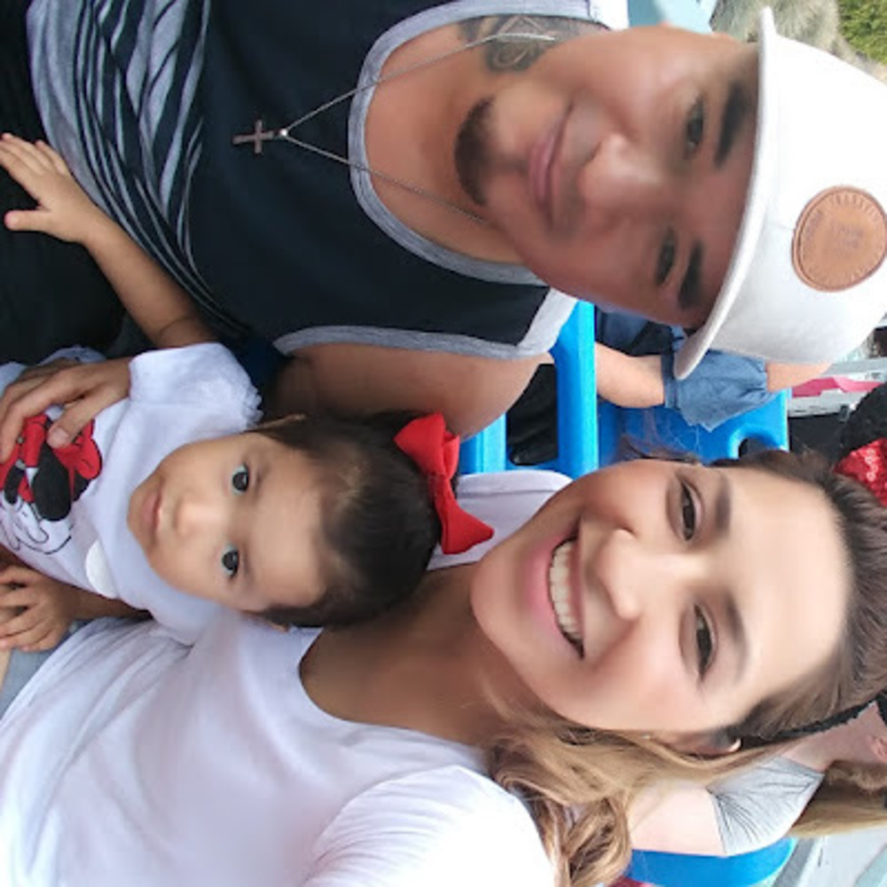 Meet your Posher, Ana